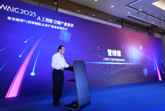 “为什么要用AI手艺扎根能源取低碳运力范畴？”